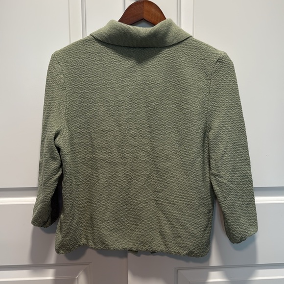 St. John Woman's 14 Santana Knit 100% Wool Cardigan Sweater Button Up Sage Green - Picture 4 of 5